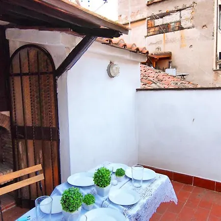 Πανσιόν Di Porto House *